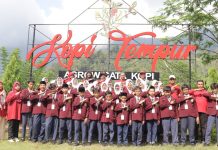 ENGLISH CAMP SISWA MTs N 2 JEPARA DI TEMPUR JEPARA